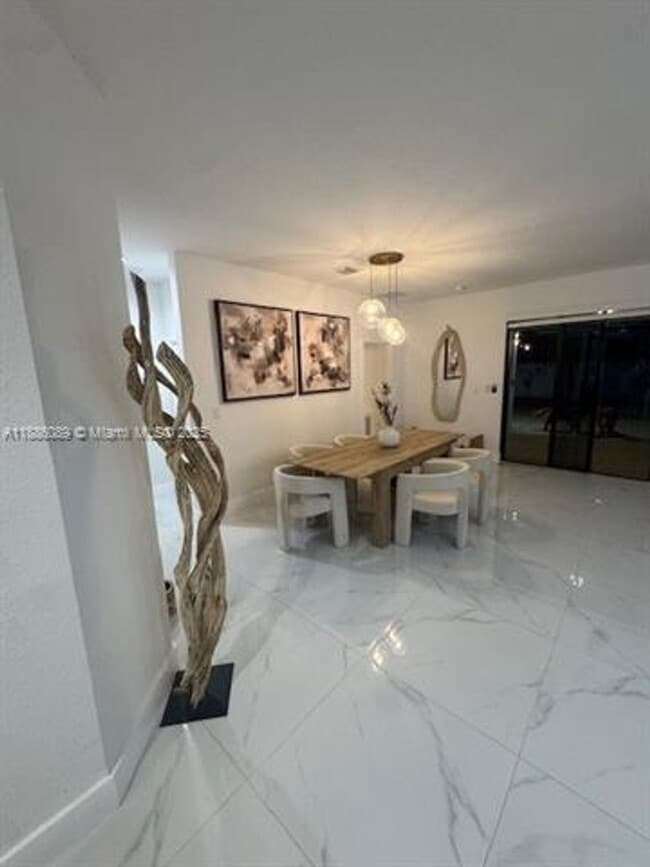 Building Photo - 21545 SW 125th Psge