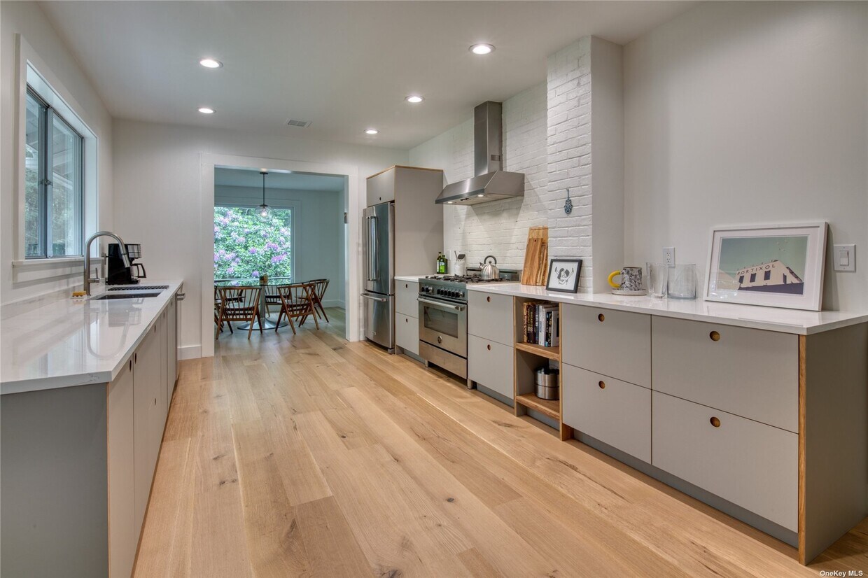 1425 Paradise Point Rd, Southold, NY 11971 House Rental in Southold, NY