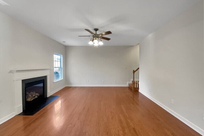 Foto del edificio - 1301 Mountain Laurel Ct