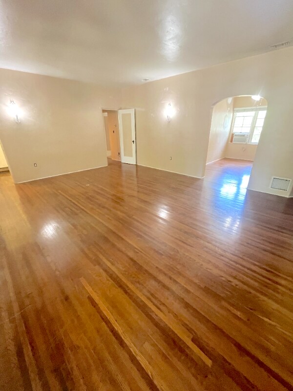 1056 Euclid Ave Unit 7, Ontario, CA 91762 Room for Rent in Ontario