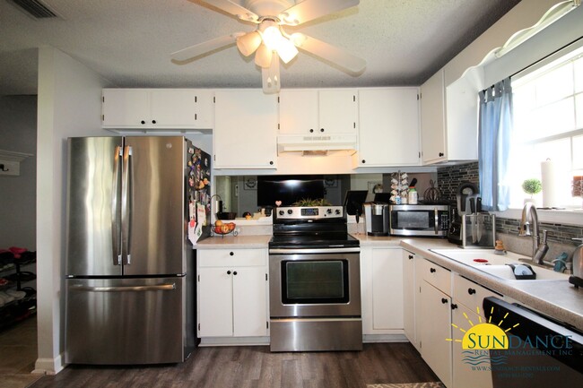 Foto del edificio - Beautiful 3 Bedroom Home in Fort Walton Beach