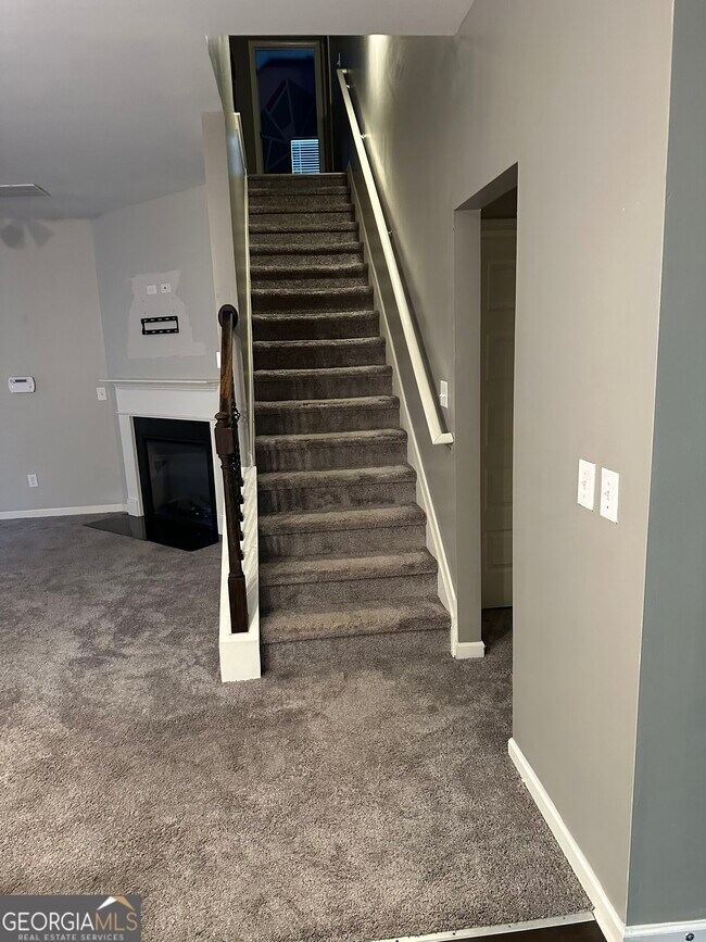 Foto del edificio - 1565 Potomac Ct