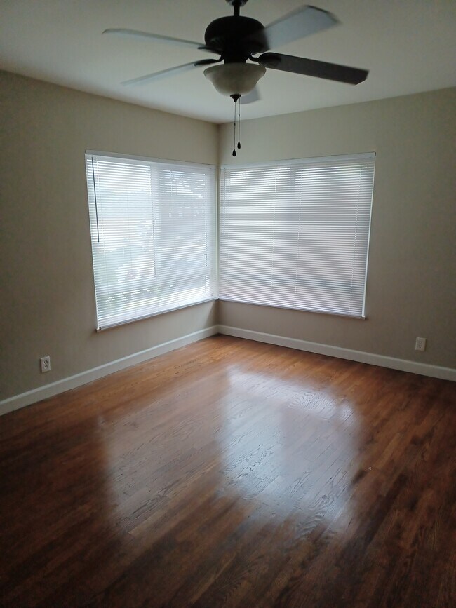 2nd Bedroom - 3646 Carmona Ave