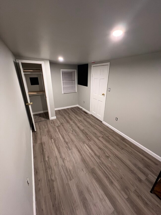 Building Photo - 67 Lawrence St