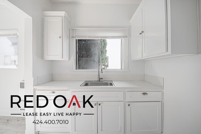 Foto del edificio - 979 S Oxford Ave