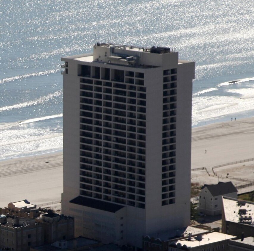 Primary Photo - 3851 Boardwalk-1205-1205