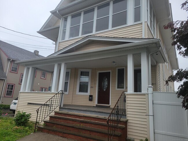 Foto del edificio - 201 Bronx Ave