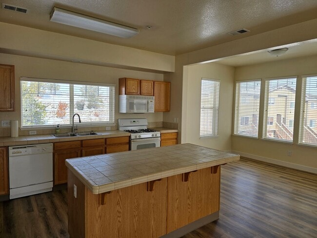 Foto del edificio - Beautiful North Reno Home W/ Panoramic views!