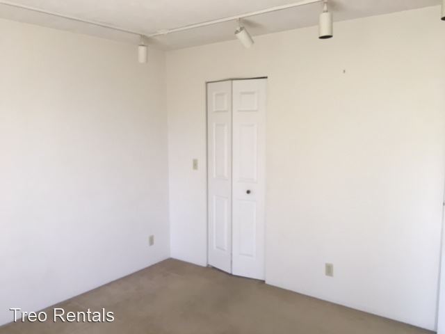 Building Photo - 1 br, 1 bath House - 115 S. 1100 E. #504