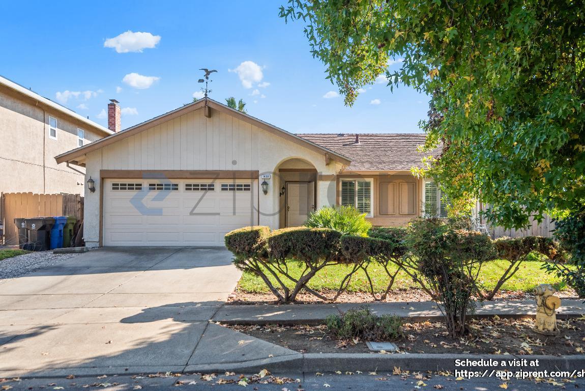 Foto principal - 1488 Gilbert Ave