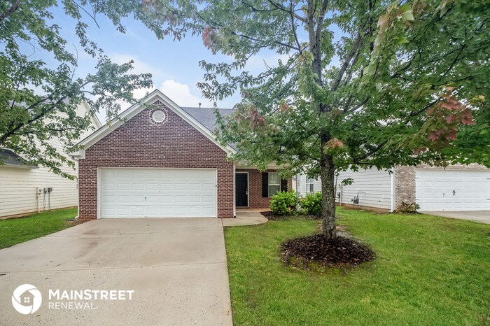 Primary Photo - Updated And Ready For Immediate Move In!