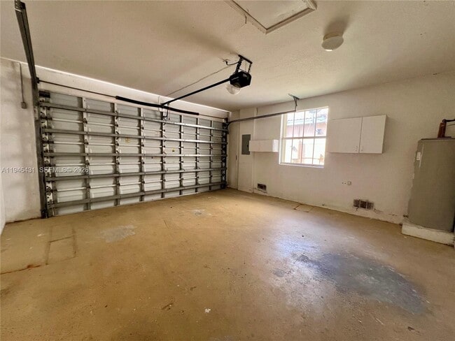 Foto del edificio - 9047 SW 161st Terrace