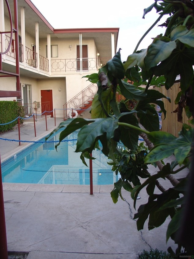 Primary Photo - 5926 Camellia Ave