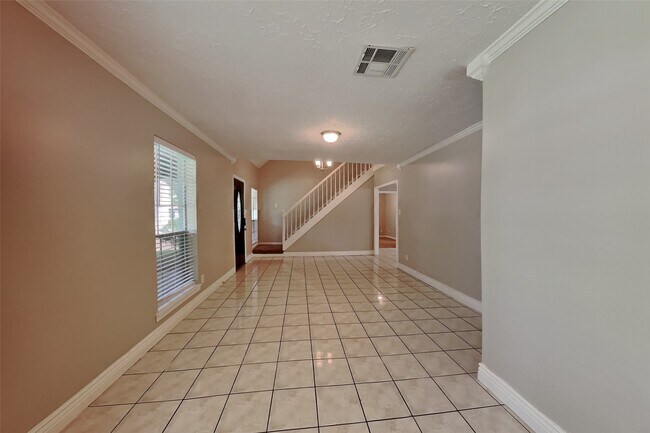 Foto del edificio - 3238 Three Pines Dr