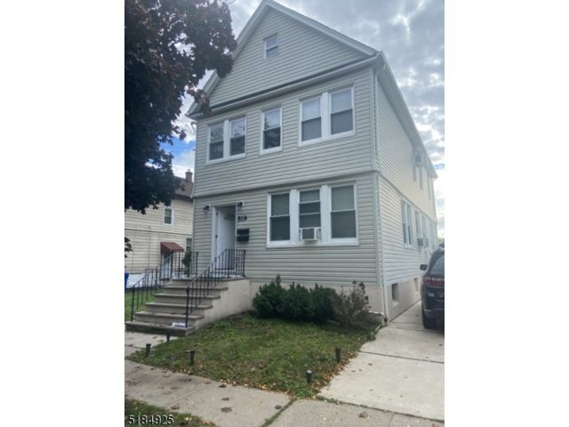 Primary Photo - 519 W Henry St