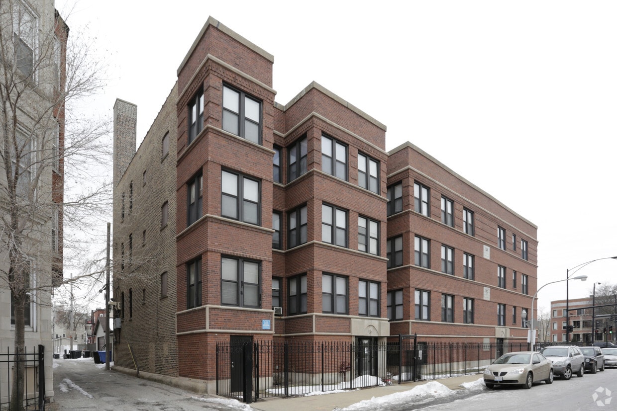 Building Photo - 4501 S Martin L. King Dr