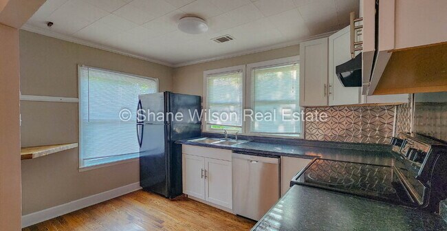 Foto del edificio - 1114 Rockway Dr
