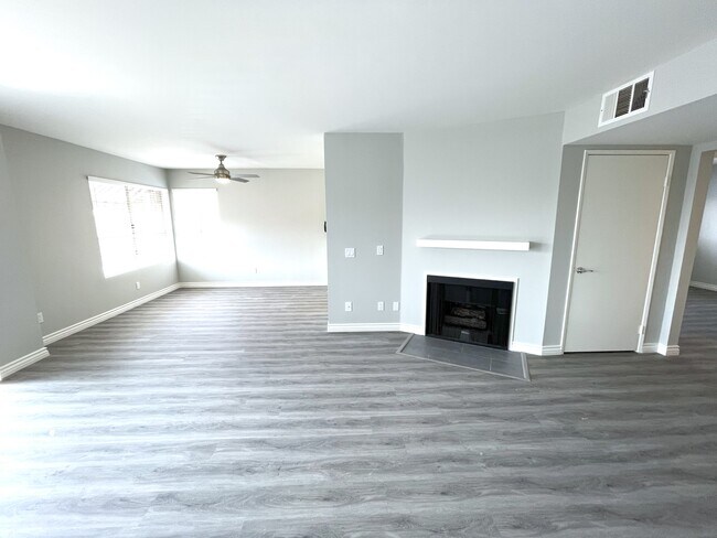 Foto del edificio - 3445 Mentone Ave