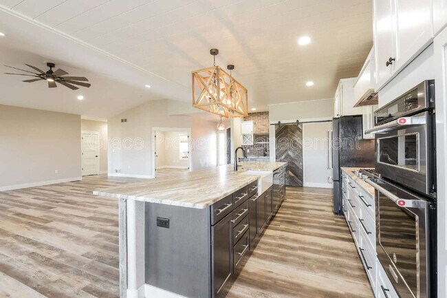 Foto del edificio - 31816 Co Rd 16