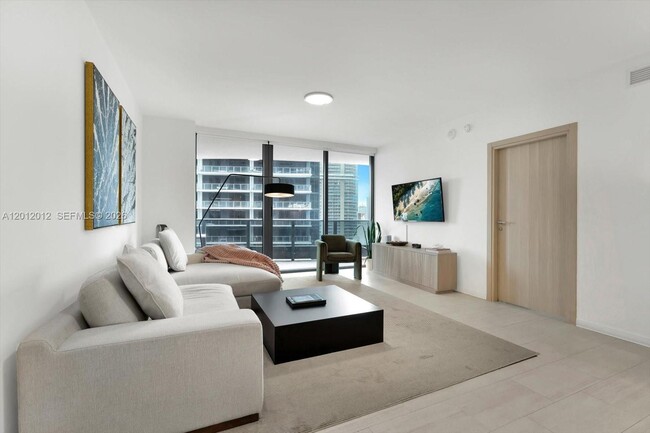 Building Photo - 1000 Brickell Plaza