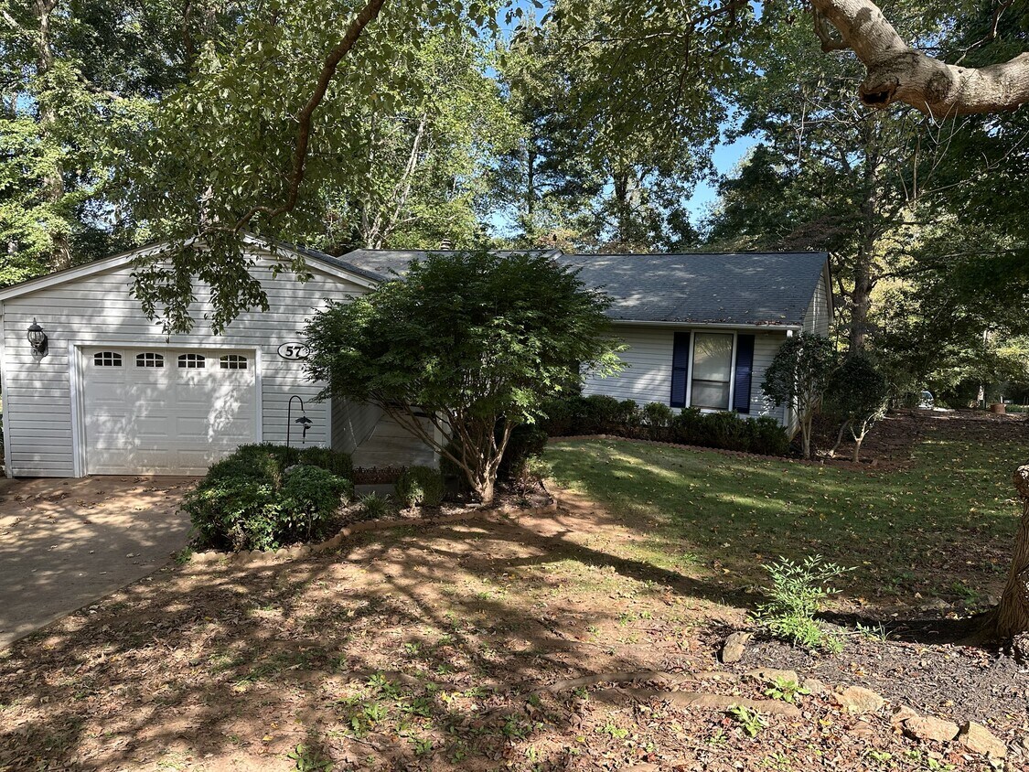 Photo - 57 Doverdale Rd (Greenville, SC)