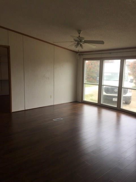 Foto del edificio - 7511 Snug Harbor Cir