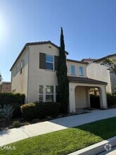 Building Photo - 2711 Navajo St