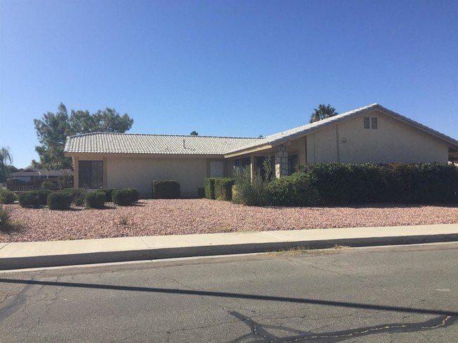 Building Photo - 15262 Chaparral Way