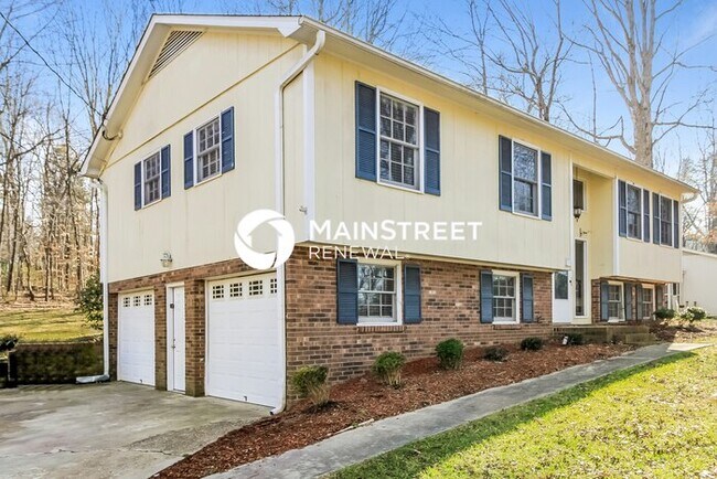 Building Photo - 3 Bedroom Pet-Friendly Home in Winston-Sal...