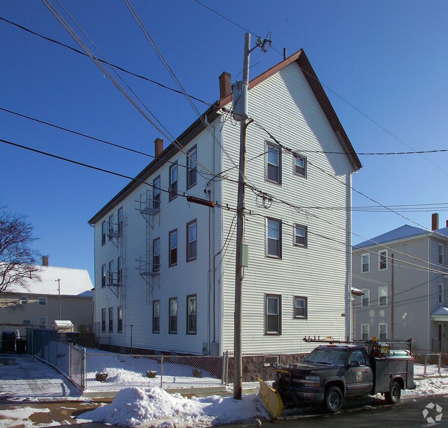 235237 Orange St, Fall River, MA 02720 235237 Orange St Fall River