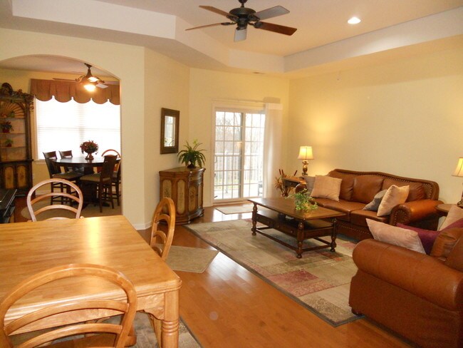 Foto del edificio - 83 Ridgeview Ln