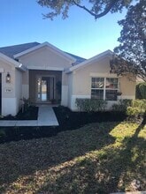 Building Photo - 5768 SW 40th Pl