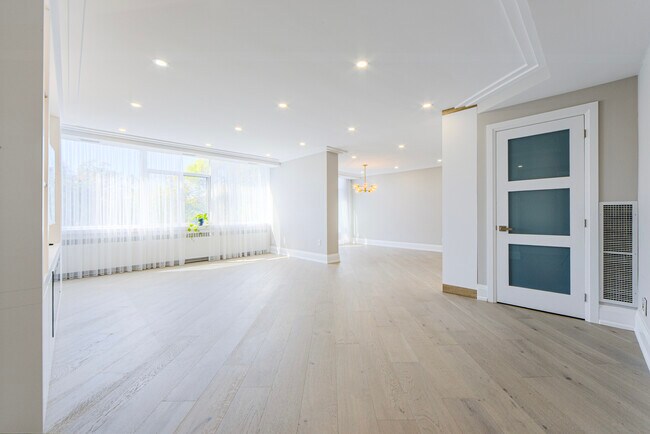 Photo du bâtiment - 500-500 Avenue Rd