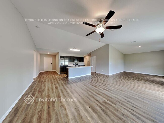 Foto del edificio - 1130 NE 11th St