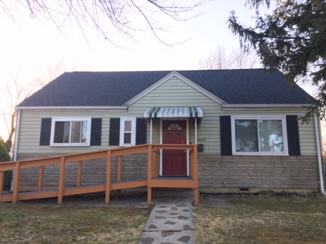 Foto principal - 2601 Millvale Ave