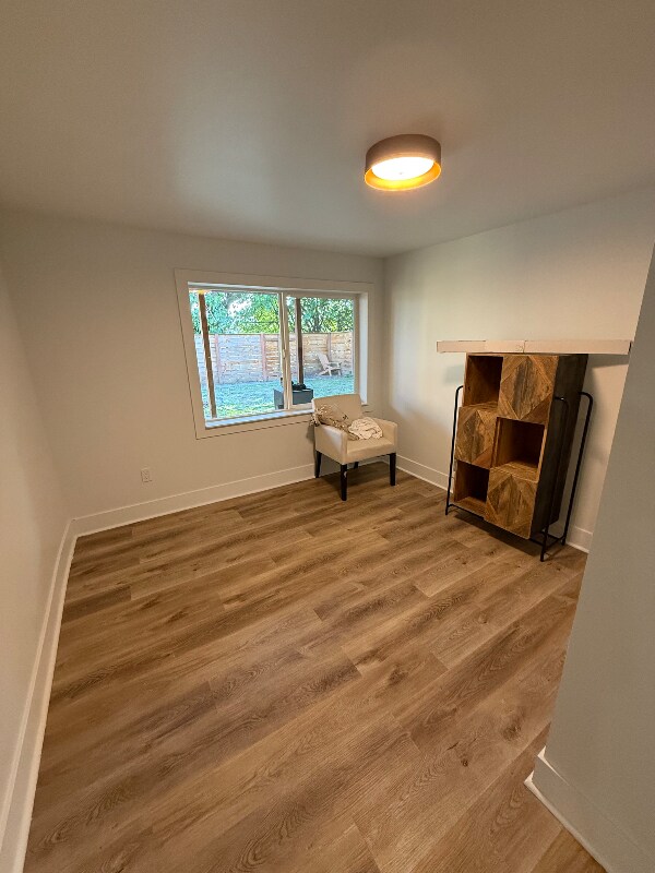 Building Photo - 5502 E L St