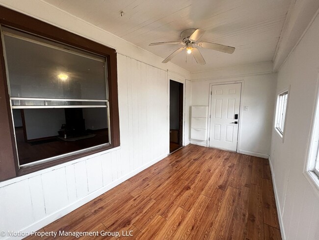 Photo - 1814 S Holly St House