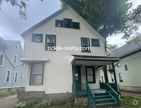 Building Photo - 64 Edmonds St