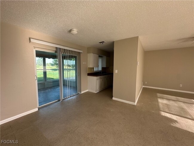 Building Photo - 315 Rushmore Ave N