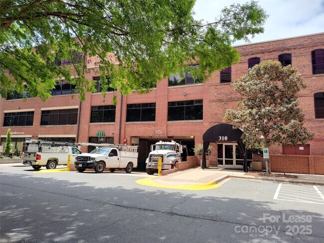 Foto del edificio - 310 Arlington Ave