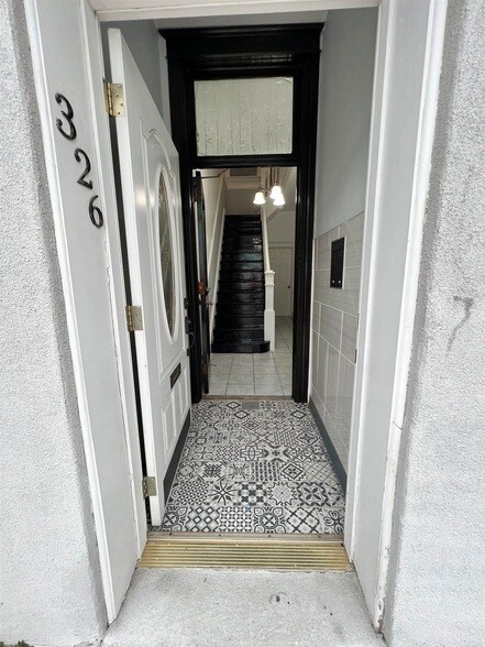 Foto del edificio - 326 70th St