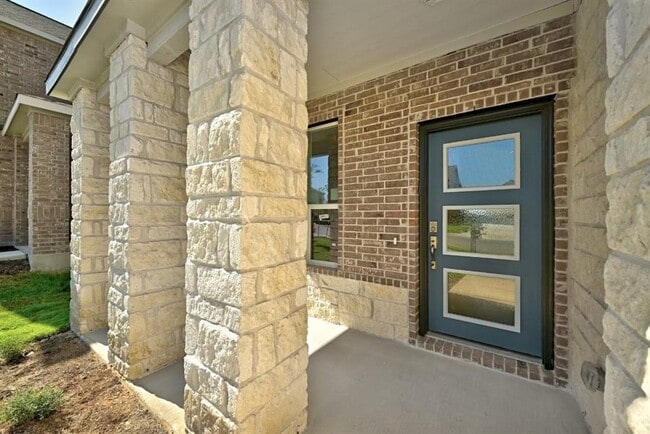 Building Photo - 4809 Pell Rd