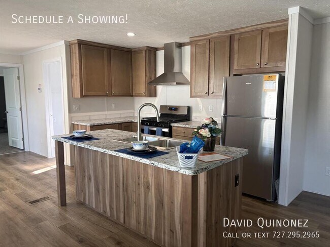 Building Photo - 106 Azalea Ave