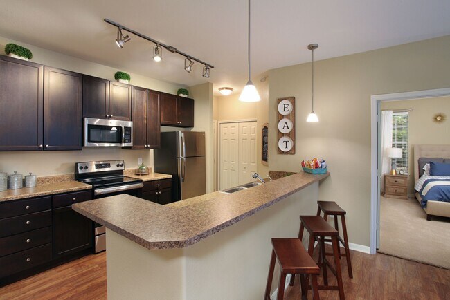 Foto del edificio - Lantower Cypress Creek
