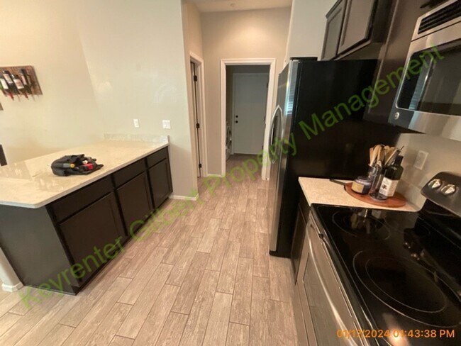 Foto del edificio - 3 bed/2.5 bath Condo in Gilbert’s Lofts in...