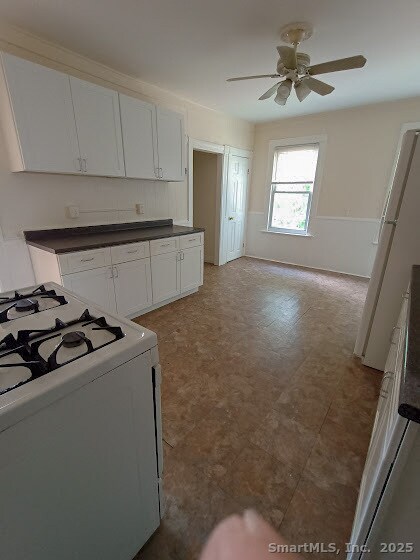 Foto del edificio - 198 N Main St