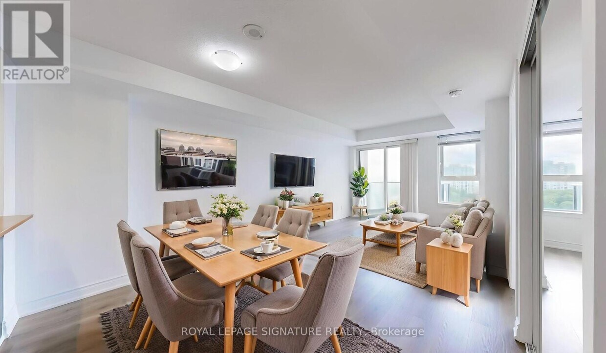 Photo principale - 190-1190 Borough Dr