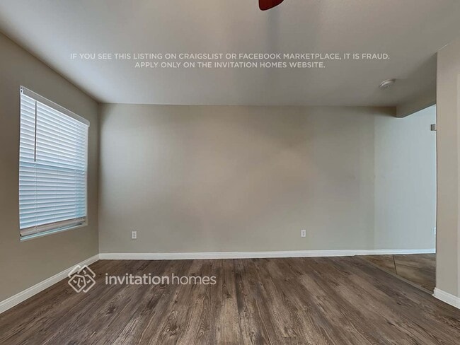 Building Photo - 8843 S Canyon Saddle St
