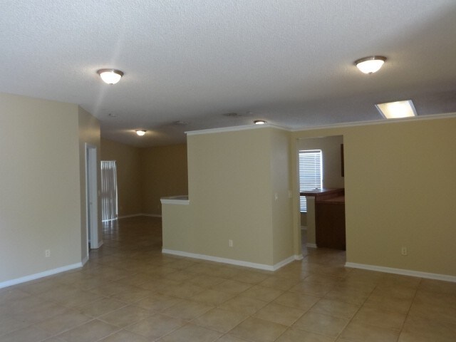 Foto del edificio - 2824 Ripton Court