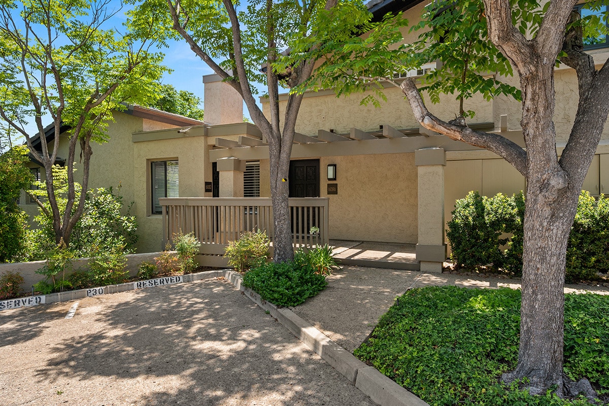 Primary Photo - 6082 Cirrus St